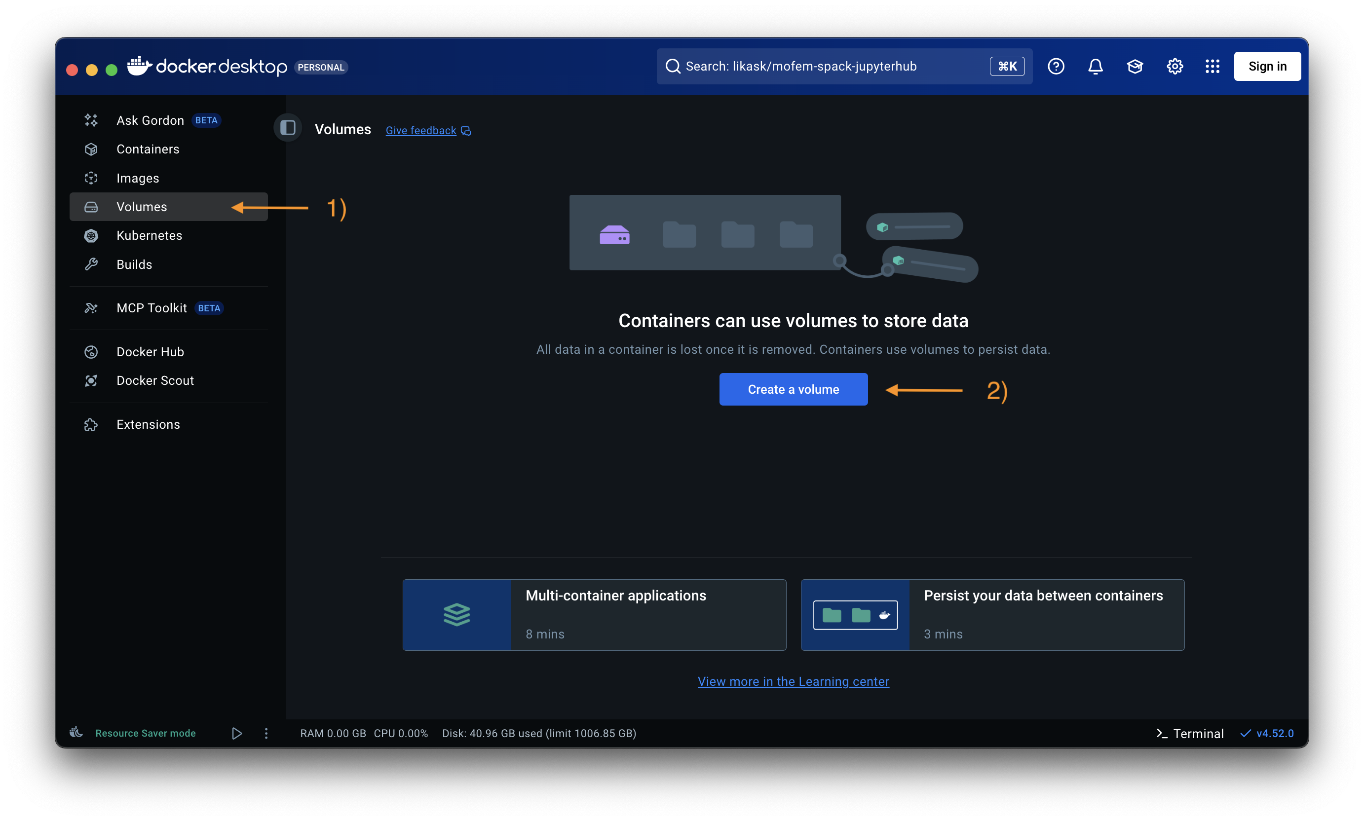 Docker - creating a volume